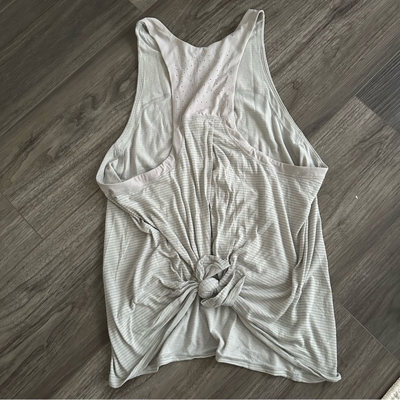 Lululemon tank top - Picture 2 of 2